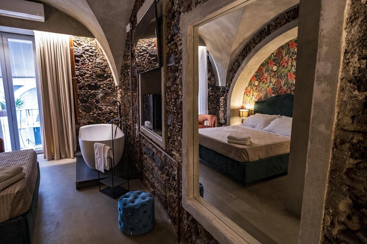 Charme Catania Central Suites Екстер'єр фото