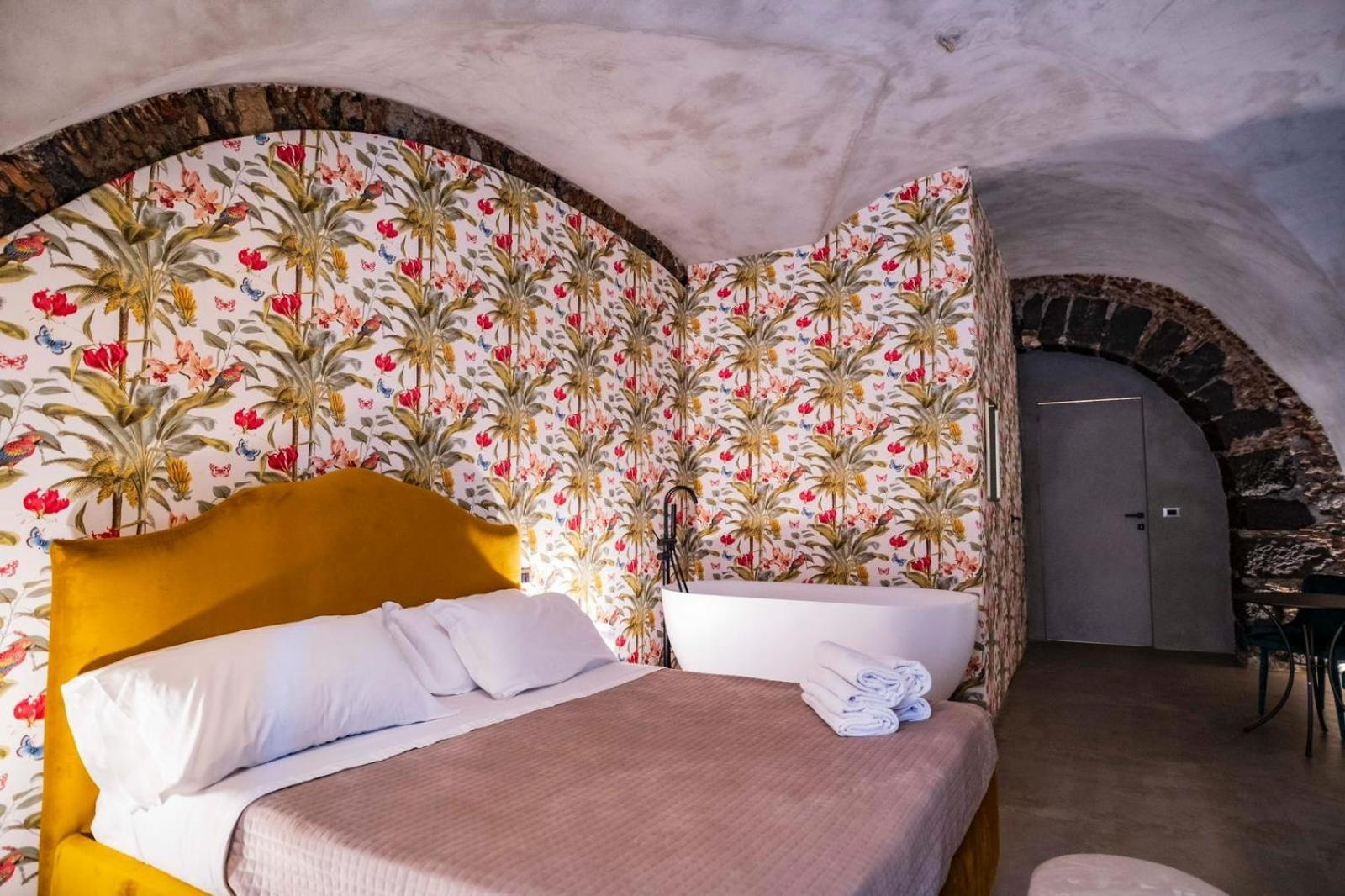 Charme Catania Central Suites Екстер'єр фото