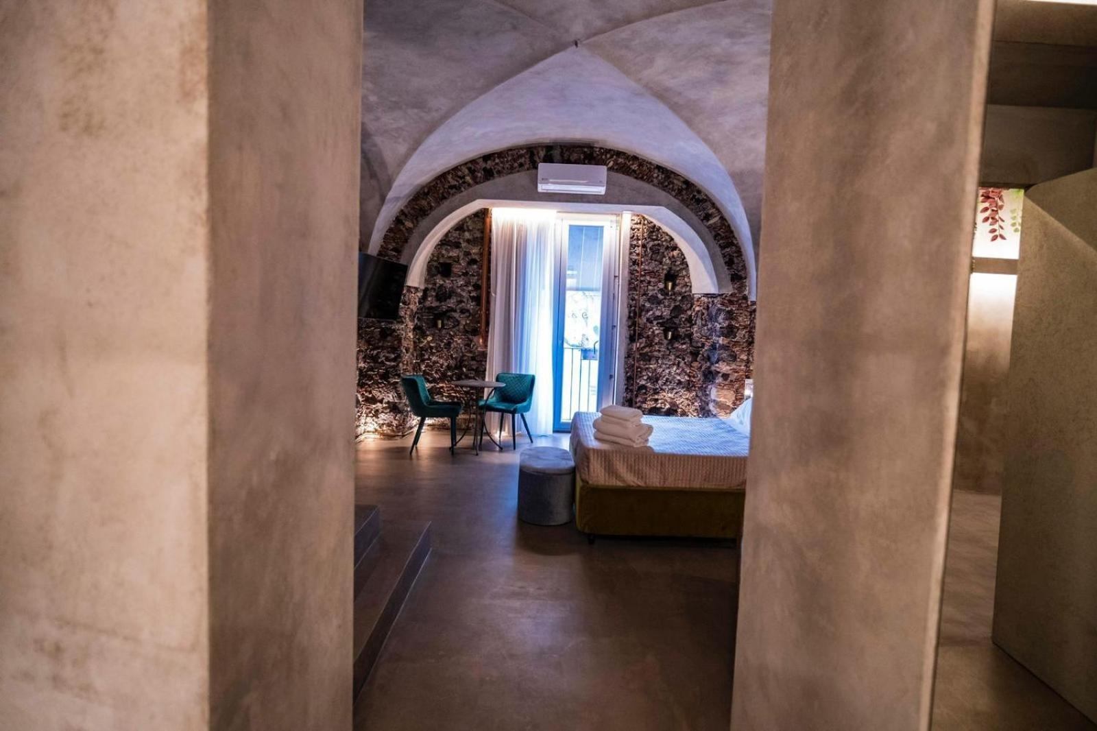 Charme Catania Central Suites Екстер'єр фото