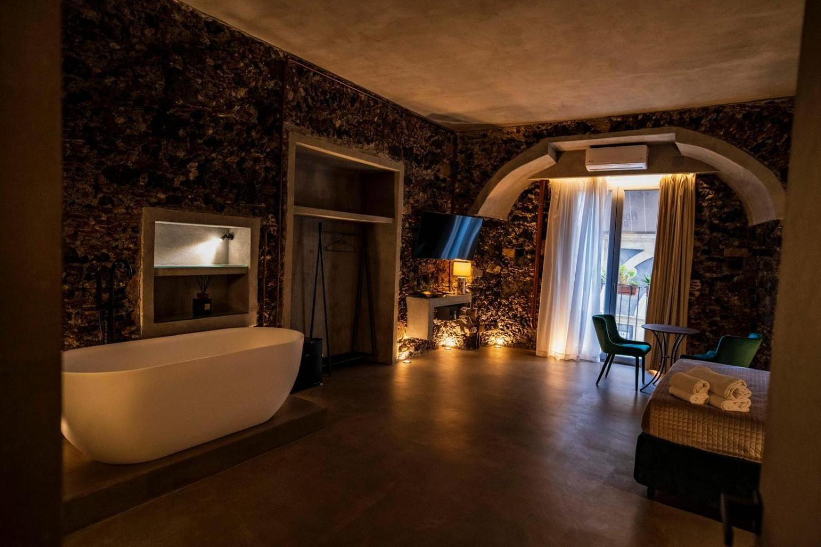 Charme Catania Central Suites Екстер'єр фото