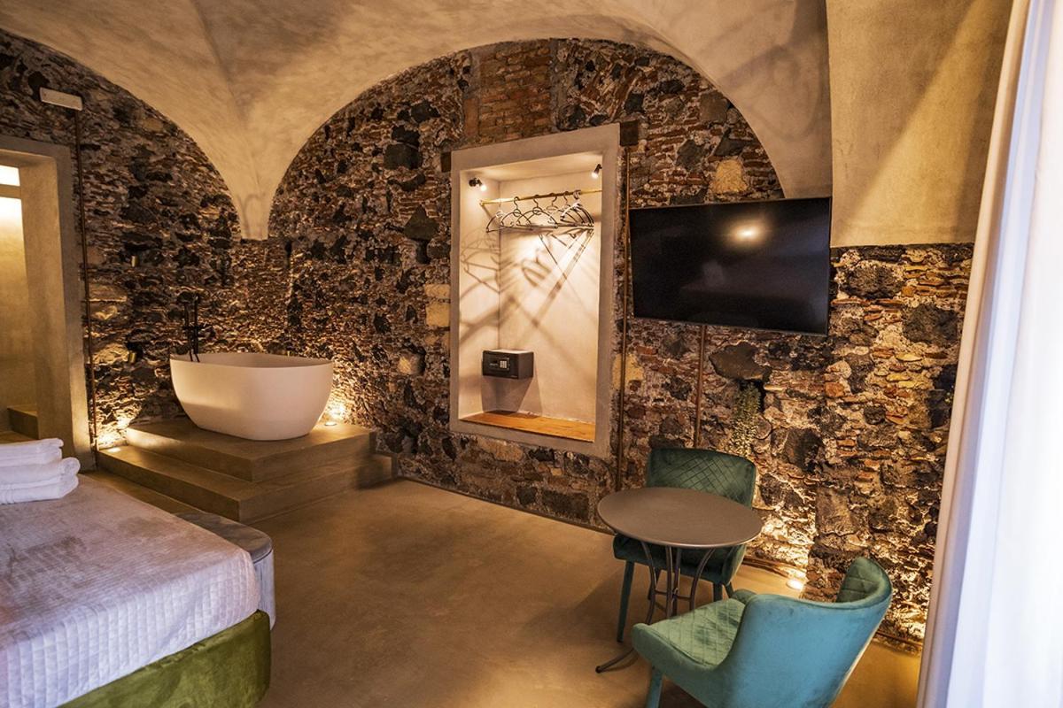 Charme Catania Central Suites Екстер'єр фото