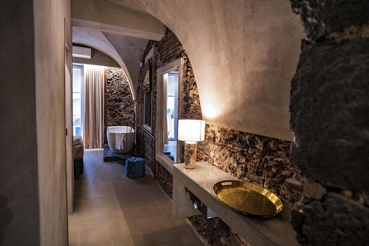 Charme Catania Central Suites Екстер'єр фото